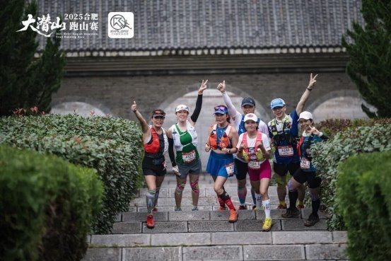 1759222225-1fb8db41be0c740 1759222225-1fb8db41be0c740