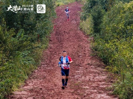 1759222225-e8c61522f5d67f9 1759222225-e8c61522f5d67f9