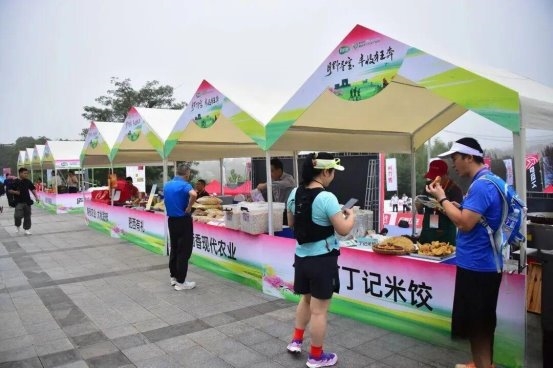 1759222231-8cddeeb73746dc0 1759222231-8cddeeb73746dc0