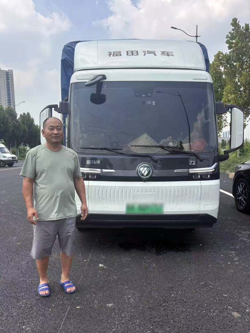 三个月跑出3.2万公里，张师傅：欧马可Z高端纯电轻卡开得舒服、赚得踏实
